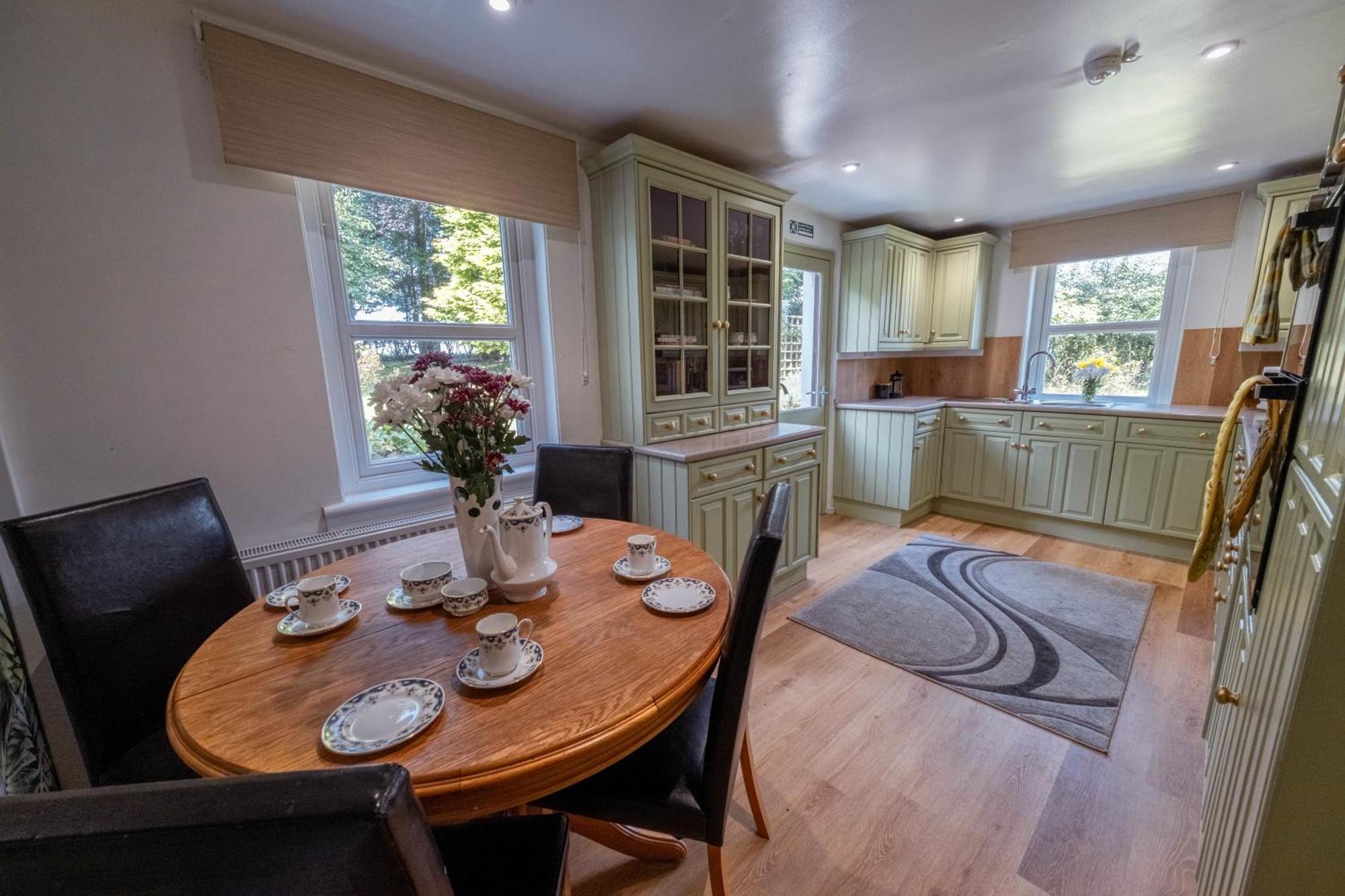 Large Country House With Garden, Outdoor Spa Area & Games Room With Hot Tub And Fire Pit Wigtown Exterior foto
