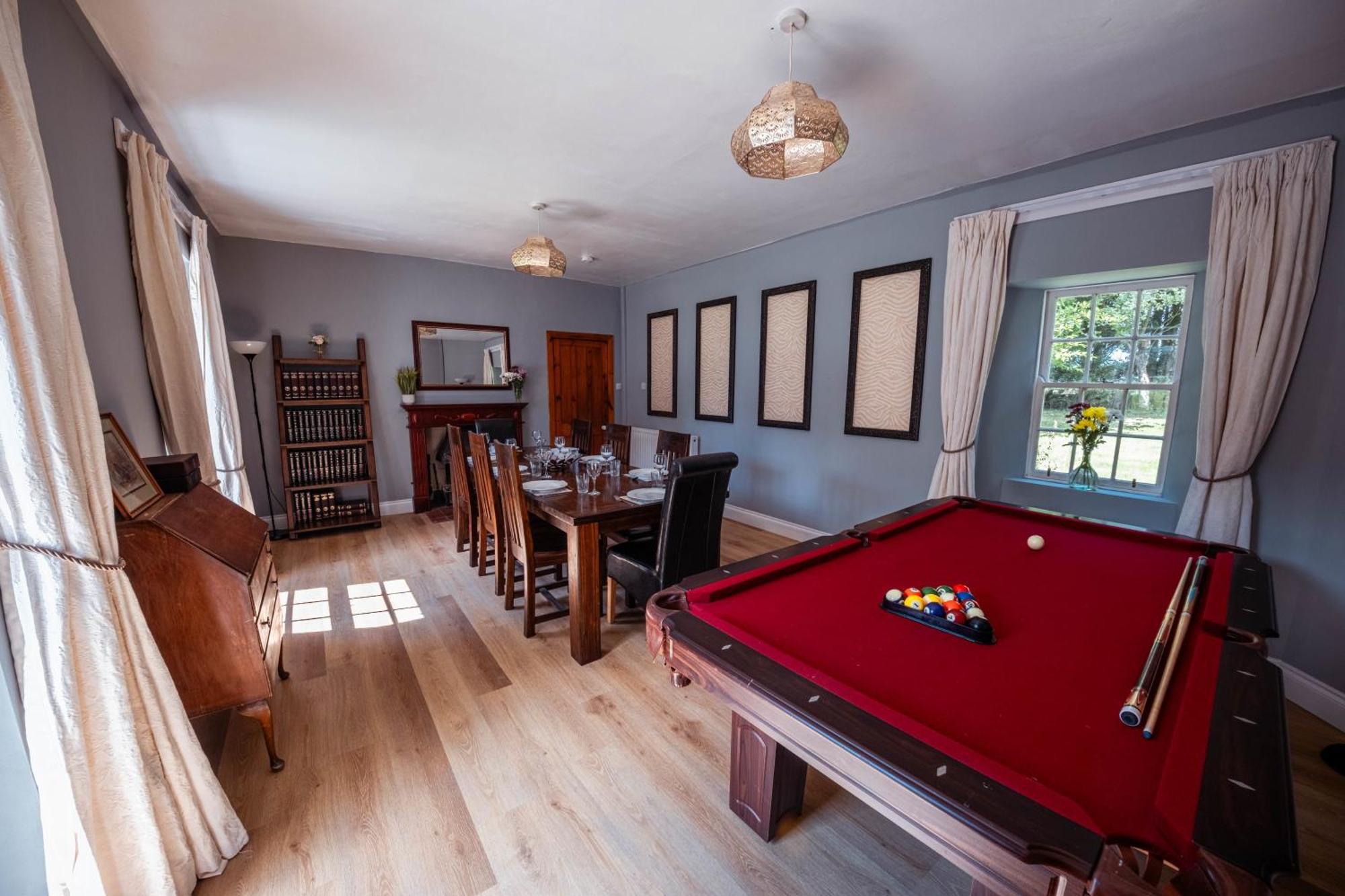 Large Country House With Garden, Outdoor Spa Area & Games Room With Hot Tub And Fire Pit Wigtown Exterior foto